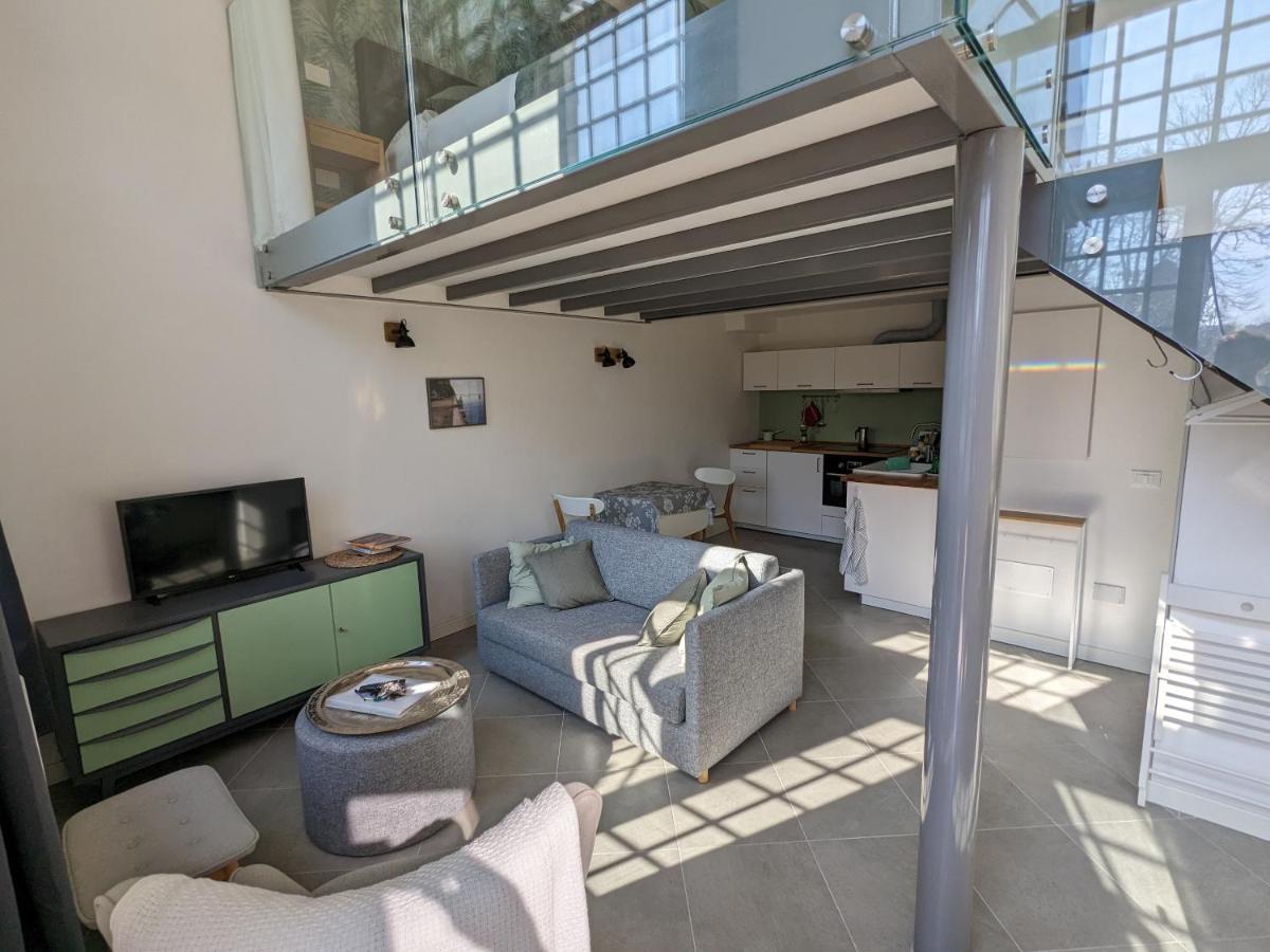 Mini Loft Lido With Own Sunny & Private Garden Apartment Lido di Venezia Ngoại thất bức ảnh